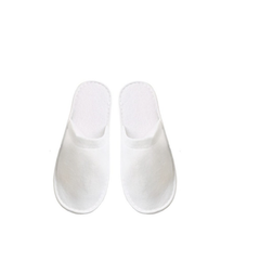 One pair of disposable closed-toed slippers